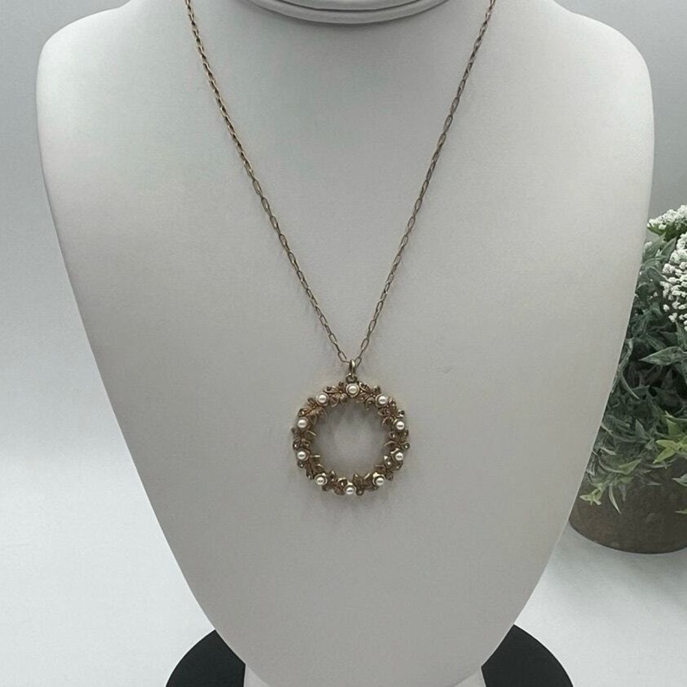 Catherine Popesco La Vie Parisienne Gold Wreath Pearl Crystal Pendant Necklace